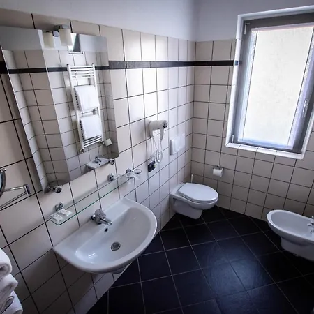 In House - Albavillage For 4 People Guest house